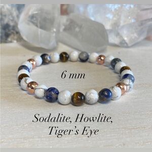 Howlite, Sodalite and Tiger's Eye Gemstone Stretch Bracelet